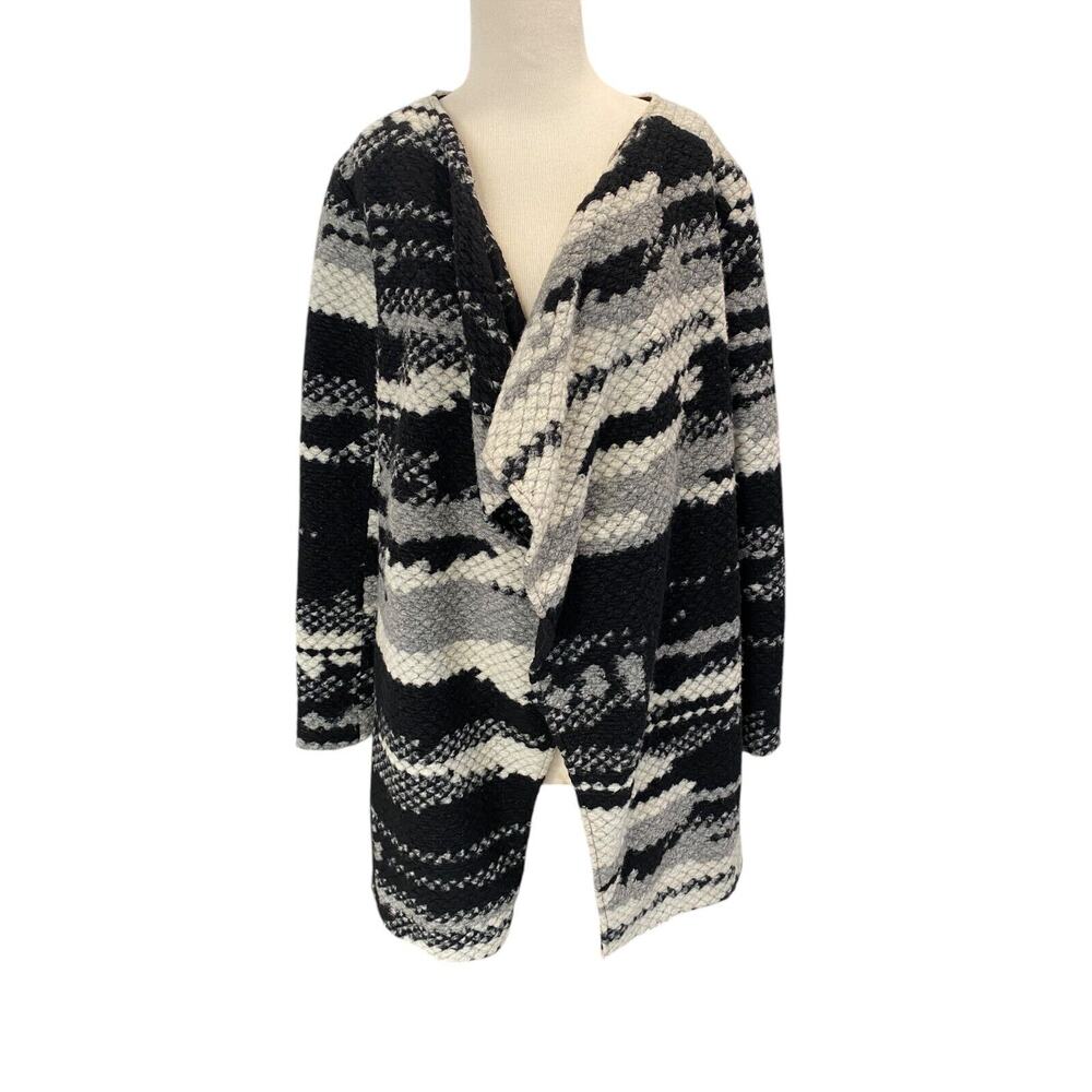 M Anthropologie Guest Editor Black White Gray Open Cardigan Cape Jacket